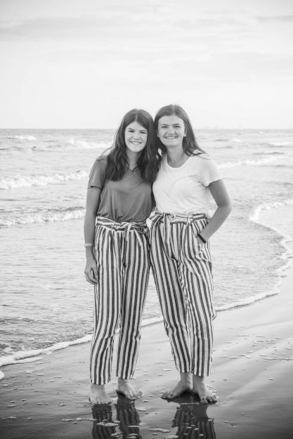 Beach-Portraits-at-Sunset-