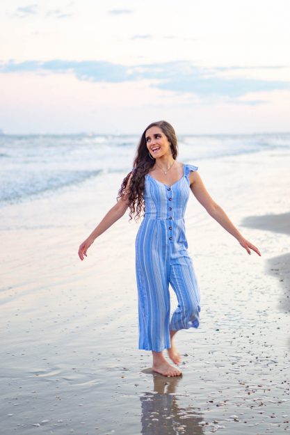 Beach-Portraits-at-Sunset-