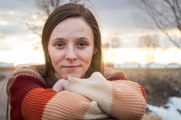 Emilee_Wright-Kennadee-Fall-Portraits-at-Golden-Hour