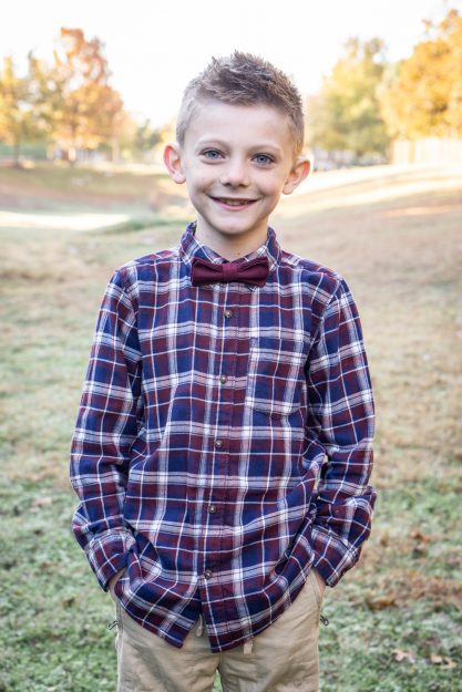 Woolley-Family-Emilee-Wright-Toddler-Christmas-Pictures-and-Outfits